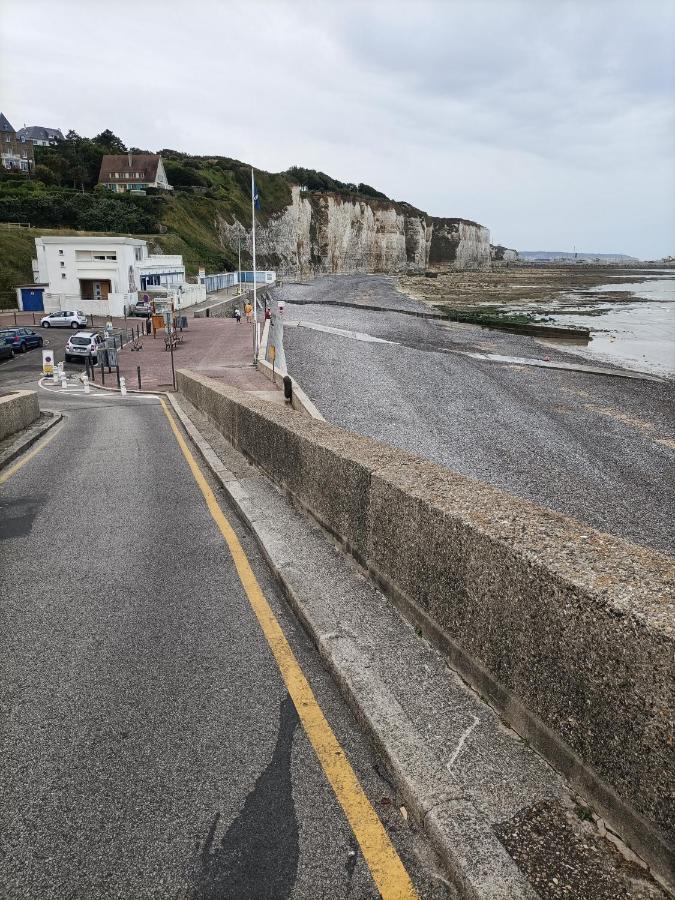 Agreable Maison 3* En Bord De Mer Dieppe Exteriör bild