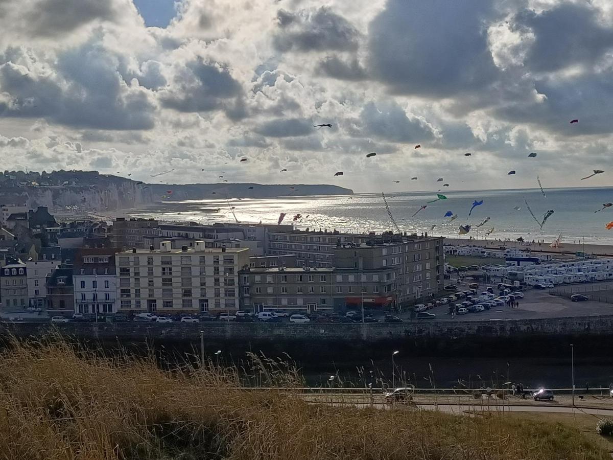 Agreable Maison 3* En Bord De Mer Dieppe Exteriör bild