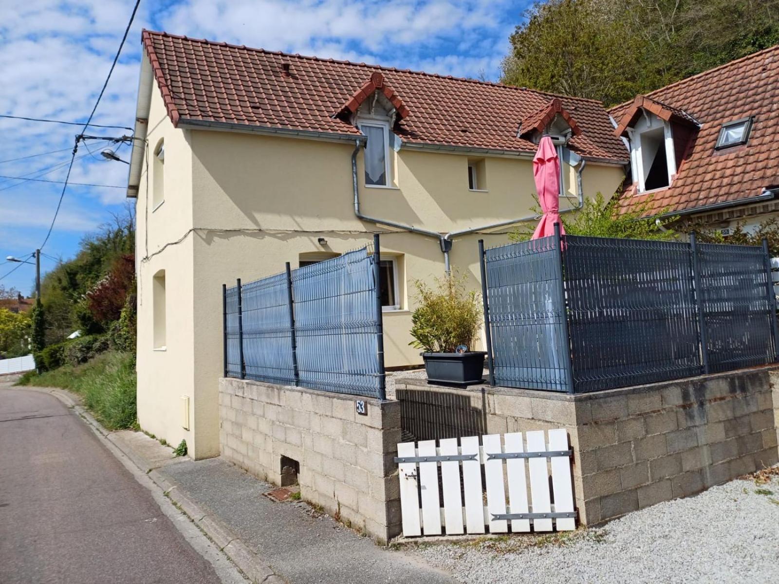 Agreable Maison 3* En Bord De Mer Dieppe Exteriör bild